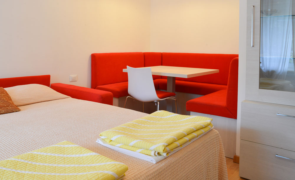 Hotel Velora 3 Stelle - Riva del Garda - Garda Trentino - Trentino - Appartamento Porfina (Ideale per 4 persone)